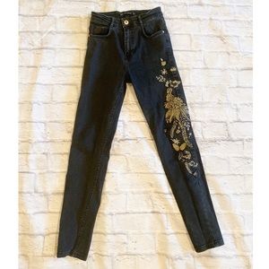 ZARA Trafuluc Denimwear High Waisted Jeans Sz 4